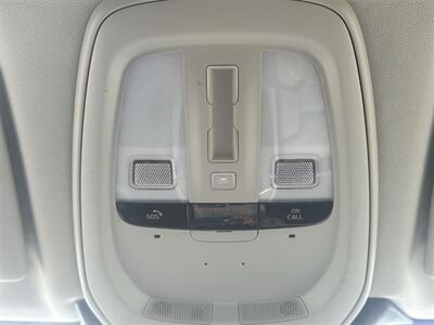 2022 Volvo XC60 B5 Inscription   - Photo 22 - McKinney, TX 75070