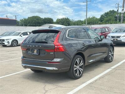 2022 Volvo XC60 B5 Inscription   - Photo 14 - McKinney, TX 75070