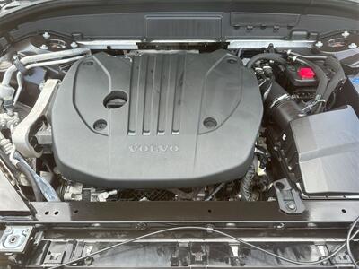 2022 Volvo XC60 B5 Inscription   - Photo 34 - McKinney, TX 75070
