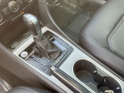 2021 Volkswagen Passat 2.0T SE   - Photo 54 - McKinney, TX 75070
