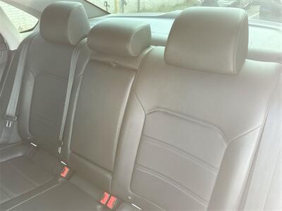 2021 Volkswagen Passat 2.0T SE   - Photo 31 - McKinney, TX 75070