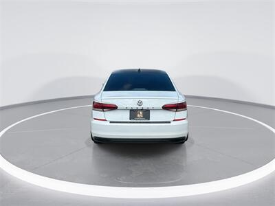 2021 Volkswagen Passat 2.0T SE   - Photo 7 - McKinney, TX 75070