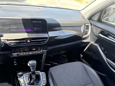 2025 Kia Seltos S   - Photo 22 - McKinney, TX 75070