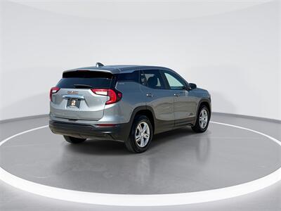2024 GMC Terrain SLE   - Photo 8 - McKinney, TX 75070
