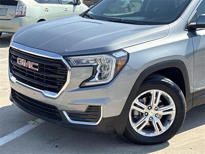 2024 GMC Terrain SLE   - Photo 16 - McKinney, TX 75070