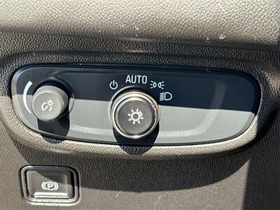2024 GMC Terrain SLE   - Photo 28 - McKinney, TX 75070