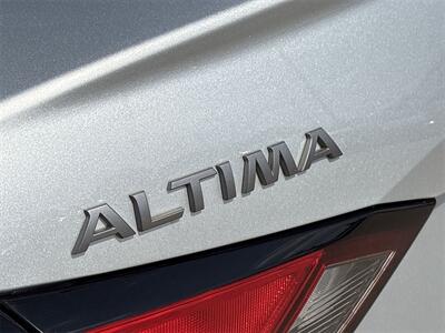 2023 Nissan Altima 2.5 SL   - Photo 15 - McKinney, TX 75070