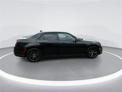 2022 Chrysler 300 S   - Photo 9 - McKinney, TX 75070