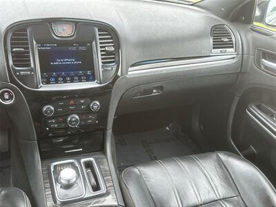 2022 Chrysler 300 S   - Photo 22 - McKinney, TX 75070