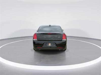 2022 Chrysler 300 S   - Photo 7 - McKinney, TX 75070