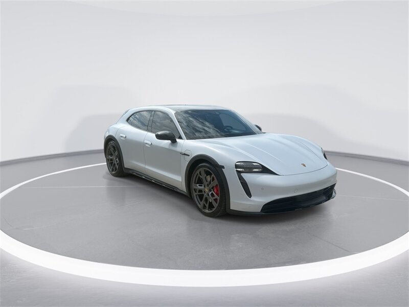 2022 Porsche Taycan Cross Turismo 4S  