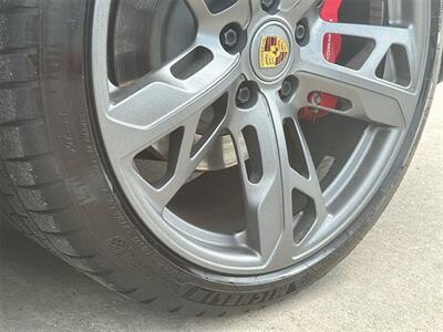 2022 Porsche Taycan Cross Turismo 4S   - Photo 10 - McKinney, TX 75070