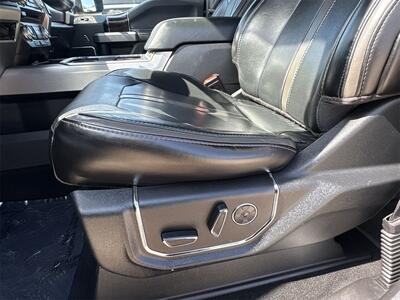 2017 Ford F-350SD Platinum   - Photo 18 - McKinney, TX 75070
