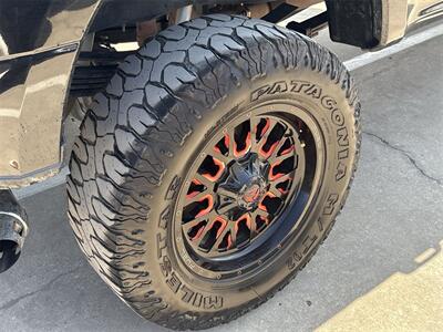 2017 Ford F-350SD Platinum   - Photo 32 - McKinney, TX 75070