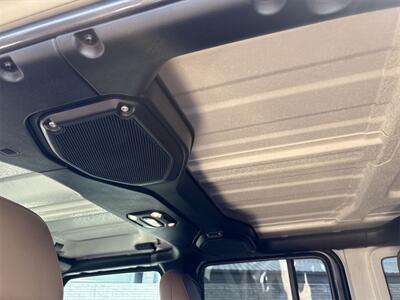 2020 Jeep Wrangler Unlimited Rubicon   - Photo 32 - McKinney, TX 75070
