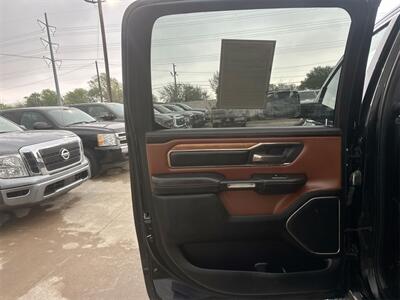 2019 RAM 1500 Laramie Longhorn   - Photo 24 - McKinney, TX 75070