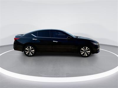 2021 Nissan Altima 2.5 SL   - Photo 9 - McKinney, TX 75070