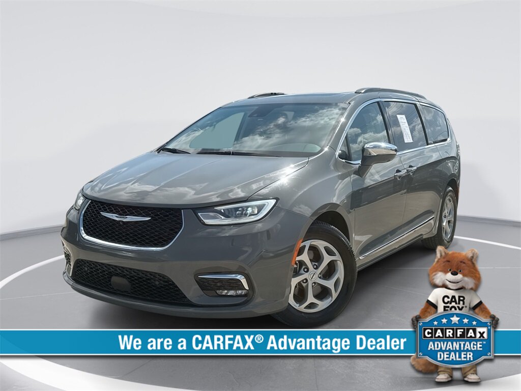 2022 Chrysler Pacifica Limited - Photo 1 - McKinney, TX 75070