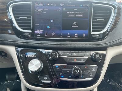 2022 Chrysler Pacifica Limited   - Photo 12 - McKinney, TX 75070