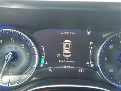 2022 Chrysler Pacifica Limited   - Photo 9 - McKinney, TX 75070