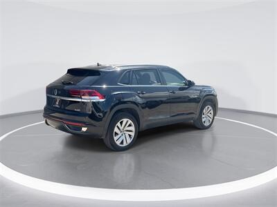2021 Volkswagen Atlas Cross Sport 2.0T SE w/Technology   - Photo 8 - McKinney, TX 75070