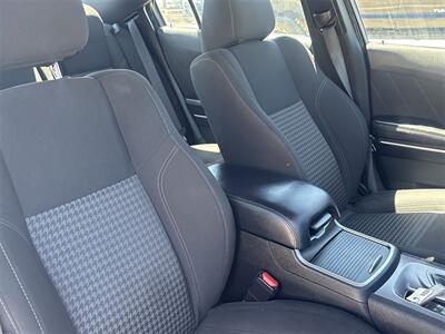 2023 Dodge Charger SXT   - Photo 33 - McKinney, TX 75070