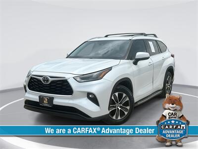 2022 Toyota Highlander XLE   - Photo 1 - McKinney, TX 75070