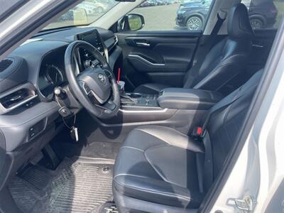 2022 Toyota Highlander XLE   - Photo 43 - McKinney, TX 75070