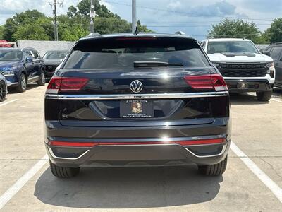 2021 Volkswagen Atlas Cross Sport 2.0T SE w/Technology   - Photo 4 - McKinney, TX 75070