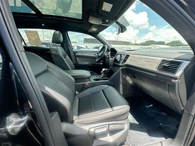 2021 Volkswagen Atlas Cross Sport 2.0T SE w/Technology   - Photo 20 - McKinney, TX 75070