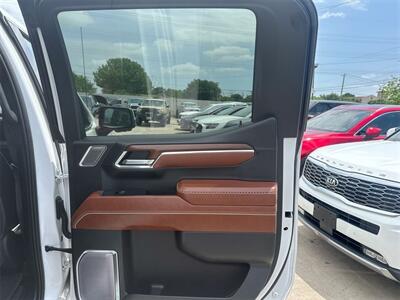 2023 GMC Sierra 1500 Denali Ultimate   - Photo 22 - McKinney, TX 75070