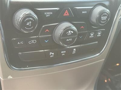 2015 Jeep Grand Cherokee Limited   - Photo 25 - McKinney, TX 75070