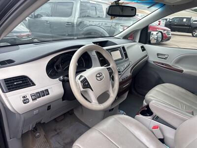 2014 Toyota Sienna XLE 8 Passenger   - Photo 43 - McKinney, TX 75070