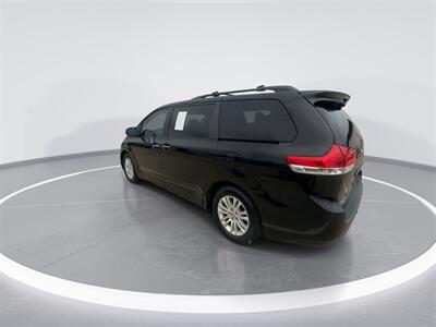 2014 Toyota Sienna XLE 8 Passenger   - Photo 7 - McKinney, TX 75070