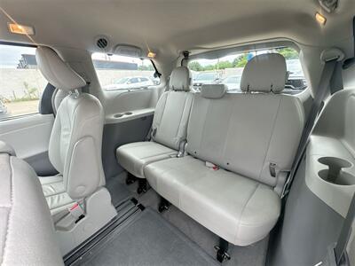 2014 Toyota Sienna XLE 8 Passenger   - Photo 29 - McKinney, TX 75070