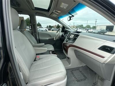 2014 Toyota Sienna XLE 8 Passenger   - Photo 31 - McKinney, TX 75070