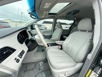 2014 Toyota Sienna XLE 8 Passenger   - Photo 26 - McKinney, TX 75070