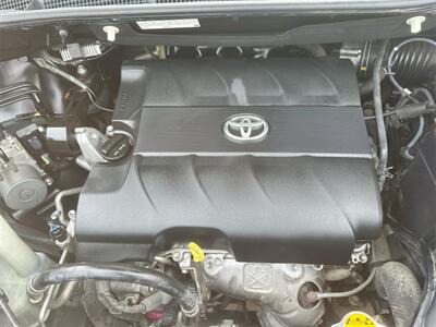 2014 Toyota Sienna XLE 8 Passenger   - Photo 34 - McKinney, TX 75070