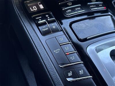 2017 Porsche Cayenne S CAYENNE S   - Photo 27 - McKinney, TX 75070