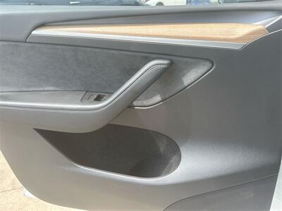 2023 Tesla Model Y Long Range   - Photo 25 - McKinney, TX 75070