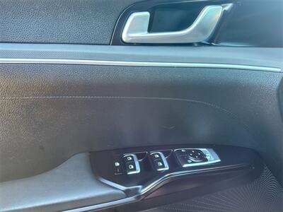 2021 Kia K5 GT-Line   - Photo 25 - McKinney, TX 75070