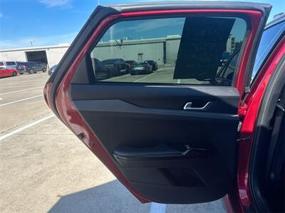 2021 Kia K5 GT-Line   - Photo 33 - McKinney, TX 75070