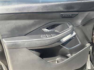 2022 Jaguar E-PACE P250 SE   - Photo 19 - McKinney, TX 75070