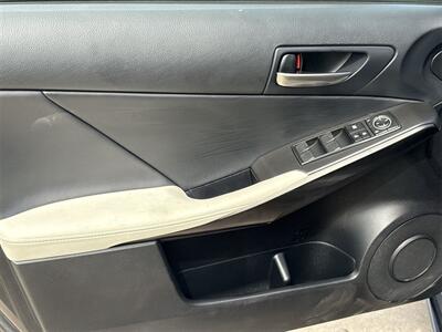 2022 Lexus IS 350 F SPORT   - Photo 19 - McKinney, TX 75070