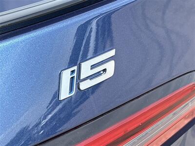 2024 BMW i5 M60   - Photo 10 - McKinney, TX 75070