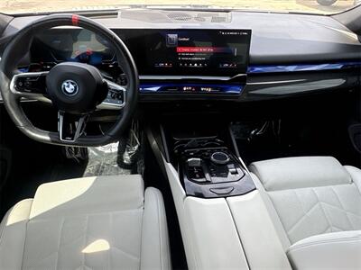 2024 BMW i5 M60   - Photo 20 - McKinney, TX 75070