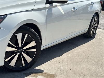 2021 Nissan Altima 2.5 SL   - Photo 16 - McKinney, TX 75070