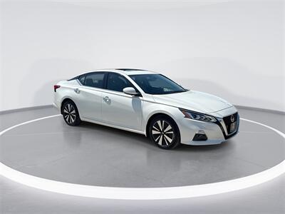 2021 Nissan Altima 2.5 SL   - Photo 2 - McKinney, TX 75070