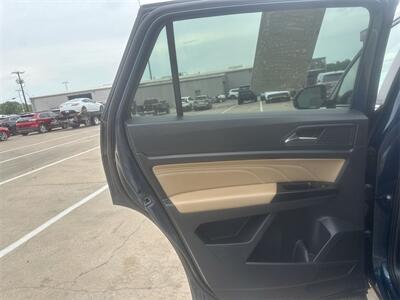 2021 Volkswagen Atlas Cross Sport 2.0T SE w/Technology   - Photo 31 - McKinney, TX 75070
