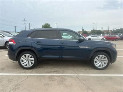 2021 Volkswagen Atlas Cross Sport 2.0T SE w/Technology   - Photo 15 - McKinney, TX 75070